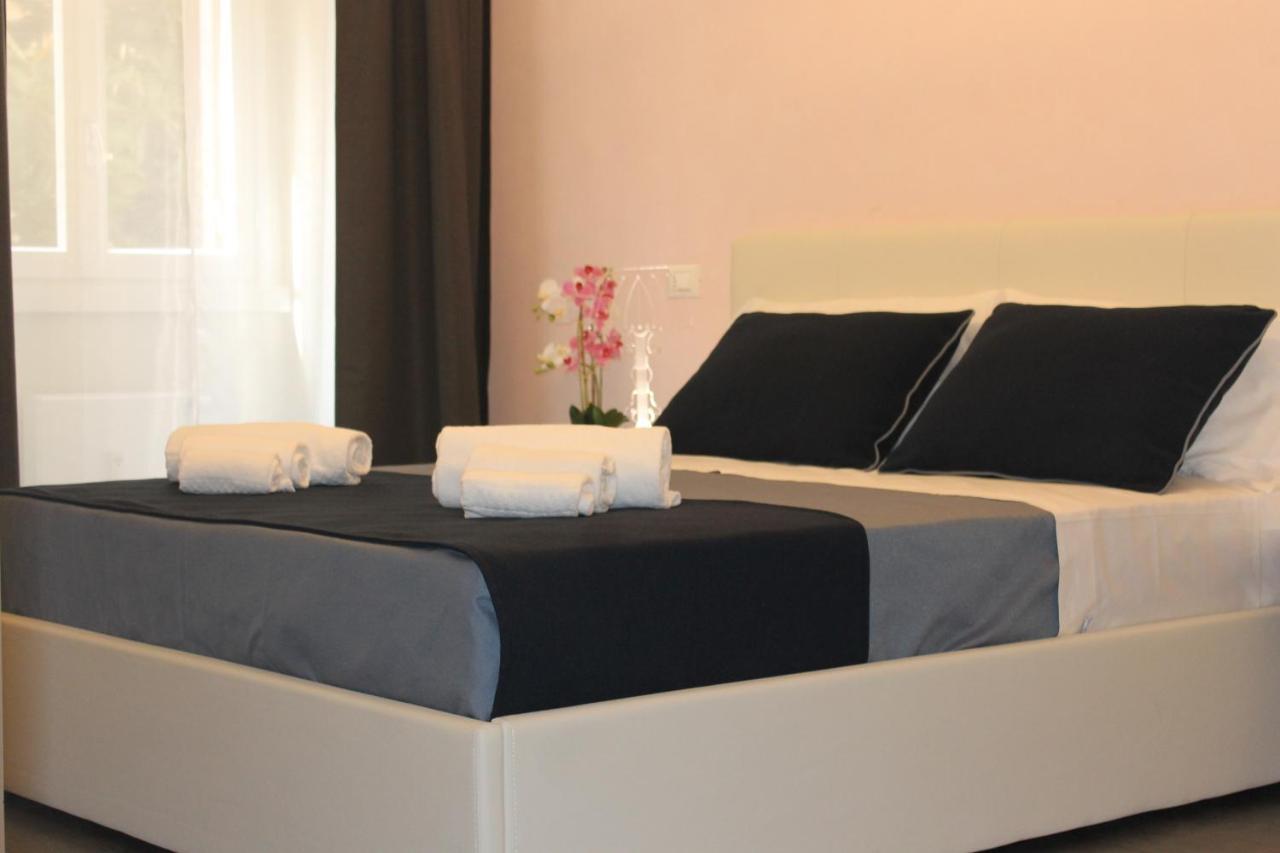 Hotel Little Rose Haven Roma Exterior foto